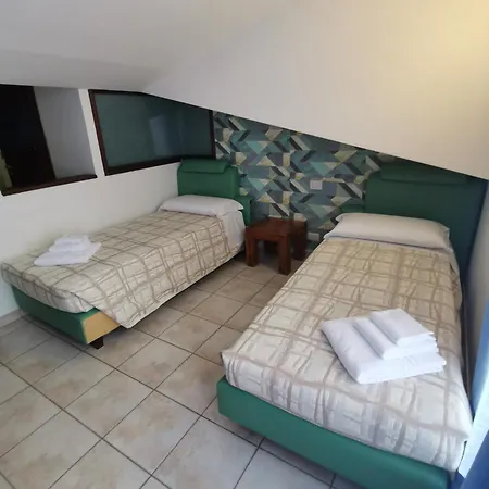 乡村民宿 特拉德萨西农场酒店 *